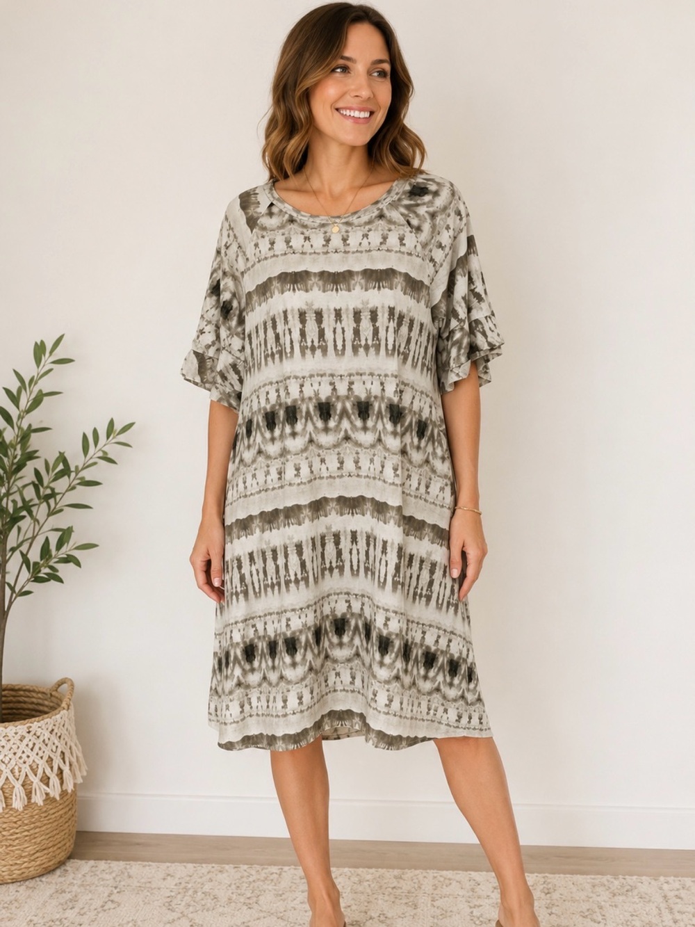 Pixi & Ivy Short Sleeve Dress Brown & Cream Midi Length Size Medium